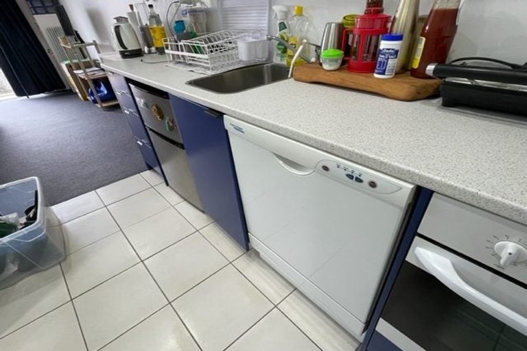 Photo of property in Albany Central, 16a/210 Dairy Flat Highway, Albany, Auckland, 0632