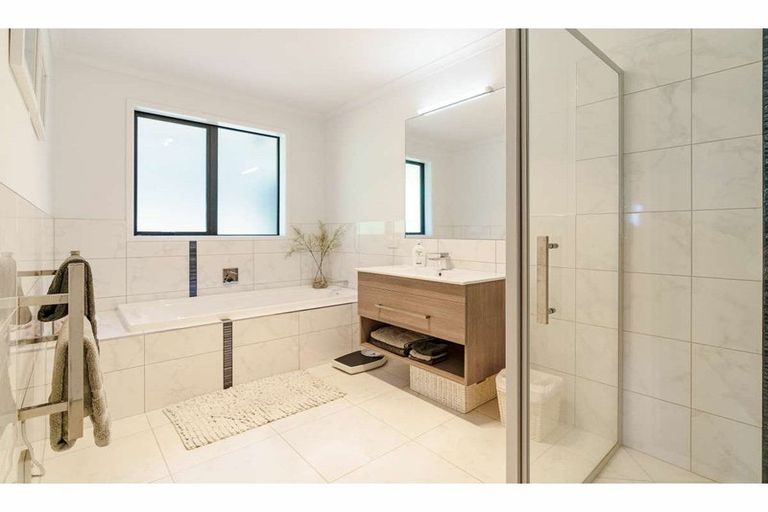 Photo of property in 4 Lensvelt Lane, Kerikeri, 0230