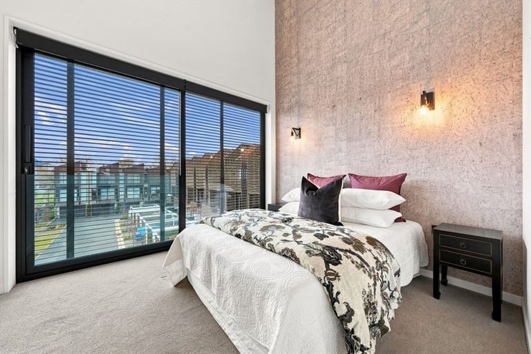 Photo of property in Latimer Terraces, 2/197 Hereford Street, Christchurch Central, Christchurch, 8011