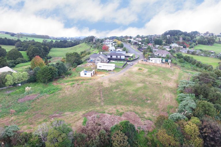 Photo of property in 86 Alcoba Street, Te Kamo, Whangarei, 0112