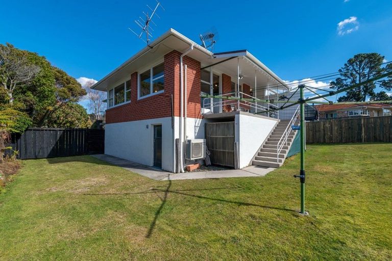 Photo of property in 9 Carlton Street, Glenholme, Rotorua, 3010