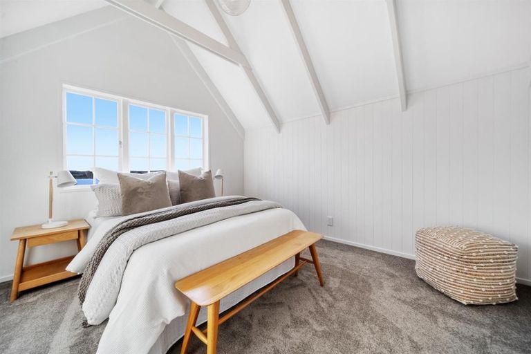 Photo of property in 27 Telstar Place, Beach Haven, Auckland, 0626