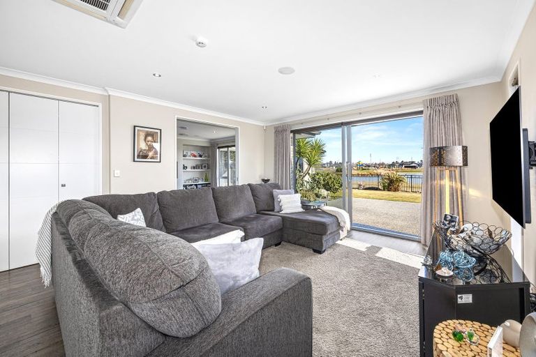 Photo of property in 9 The Esplanade, Pegasus, 7612