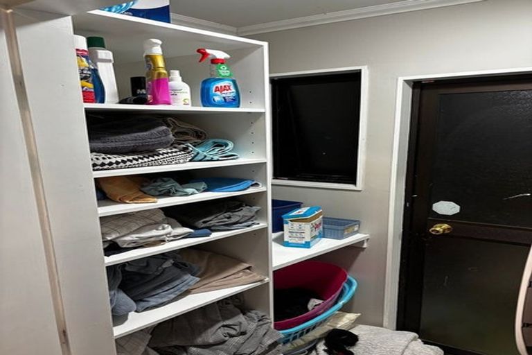 Photo of property in 9 Birdwood Street, Karori, Wellington, 6012