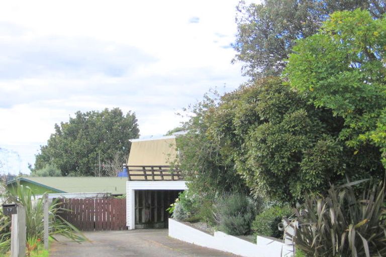 Photo of property in 15 Bristol Avenue, Brookfield, Tauranga, 3110