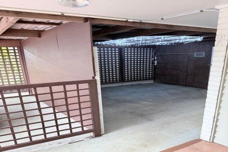 Photo of property in 1/541 East Coast Road, Browns Bay, Auckland, 0630