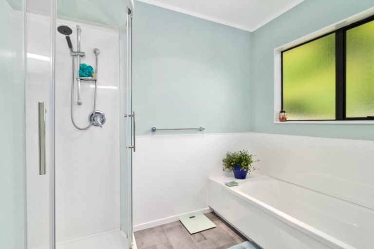 Photo of property in 20 Westminster Drive, Owhata, Rotorua, 3010