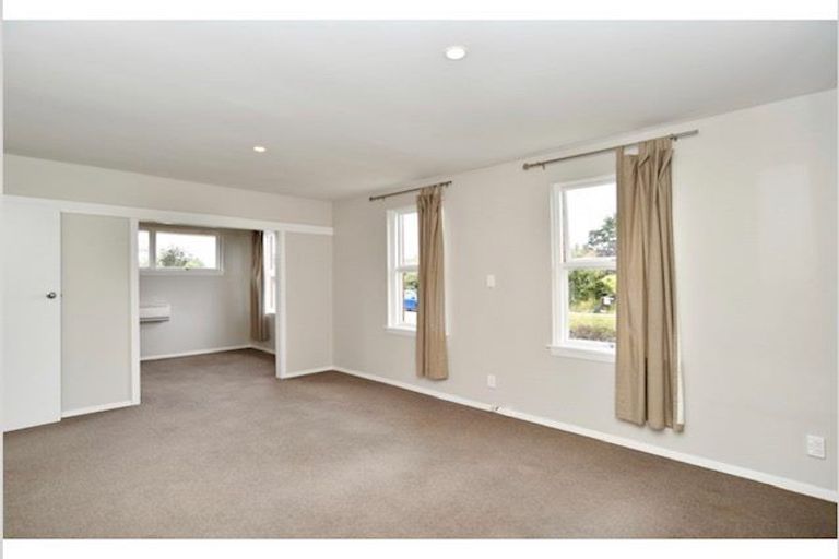 Photo of property in 1/8 Nanette Street, Upper Riccarton, Christchurch, 8041