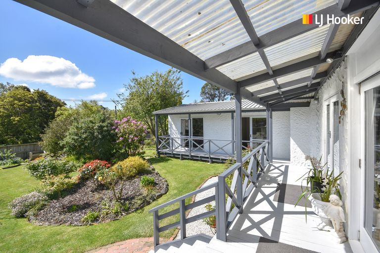 Photo of property in 5 Clearwater Street, Broad Bay, Dunedin, 9014