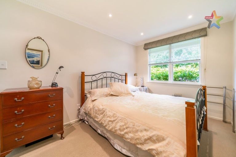 Photo of property in 48a Queens Grove, Hutt Central, Lower Hutt, 5010