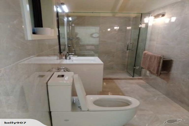 Photo of property in 60 Cheriton Road, Mellons Bay, Auckland, 2014