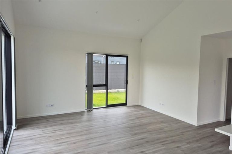 Photo of property in 3 Mataikokako Loop, Kawakawa Bay, 2585