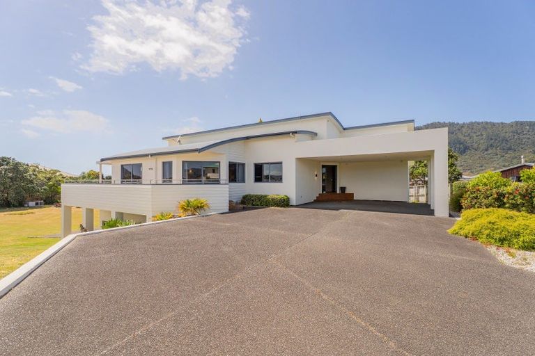 Photo of property in 1 Centreway, Pauanui, Hikuai, 3579