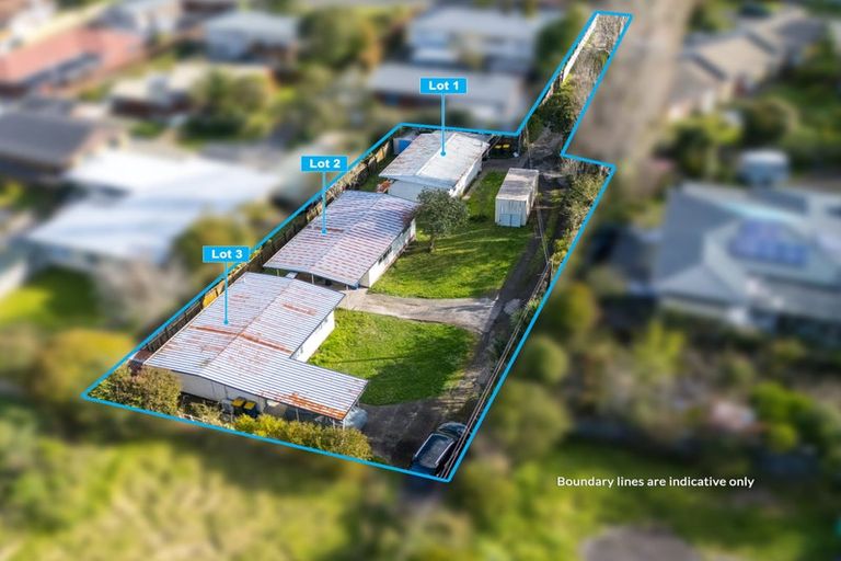 Photo of property in 1/60a View Road, Henderson, Auckland, 0612