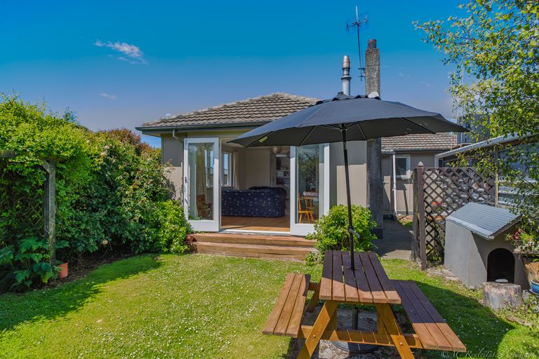 Photo of property in 24 Rhodes Street, Pareora, 7912