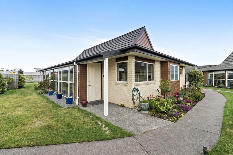 Photo of property in Rivertown Villas, 150 Williams Street, Kaiapoi, 7630