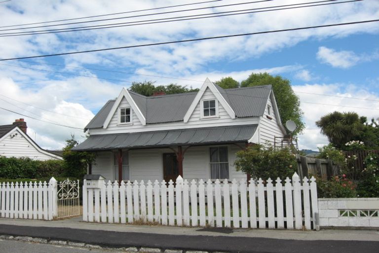 Photo of property in 14 Bass Street, Woolston, Christchurch, 8062