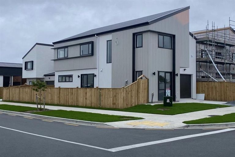 Photo of property in 44 Kairakau Street, Papakura, 2110