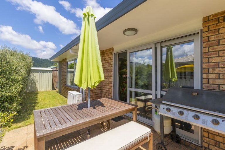 Photo of property in 114a Arawhata Road, Paraparaumu, 5032