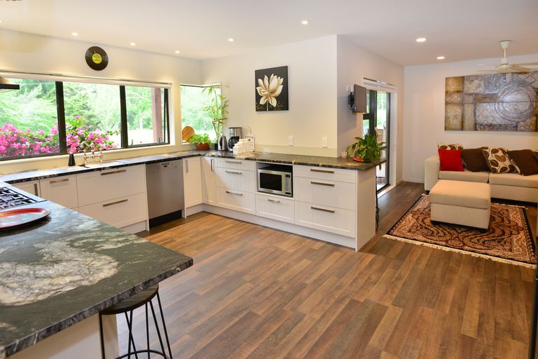 Photo of property in 447 Ahuroa Road, Puhoi, Warkworth, 0994