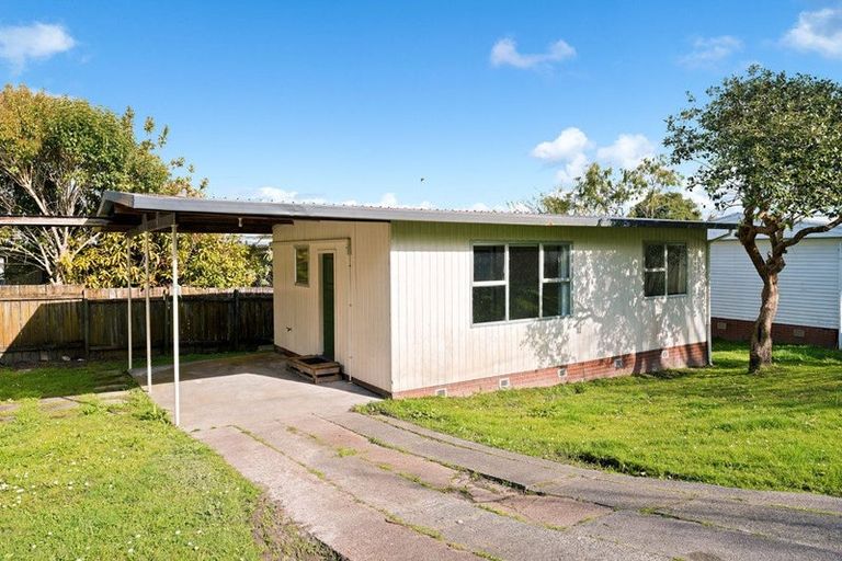 Photo of property in 1/60a View Road, Henderson, Auckland, 0612