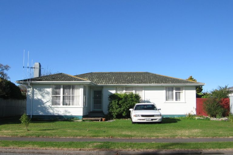 Photo of property in 16 Neal Crescent, Onekawa, Napier, 4110