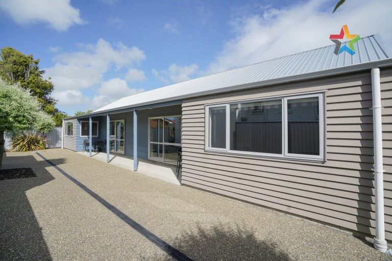 Photo of property in 12a-c Camden Street, Turnbull Thomson Park, Invercargill, 9810