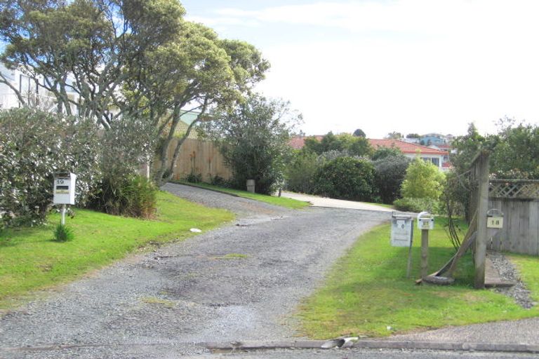 Photo of property in 20 Kotuku Place, Snells Beach, 0920