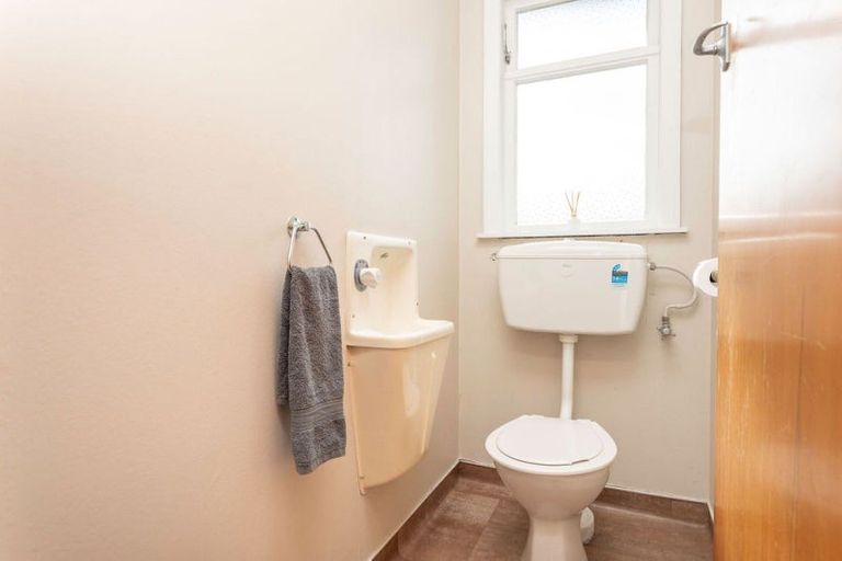 Photo of property in 36 Ruahine Street, Dannevirke, 4930