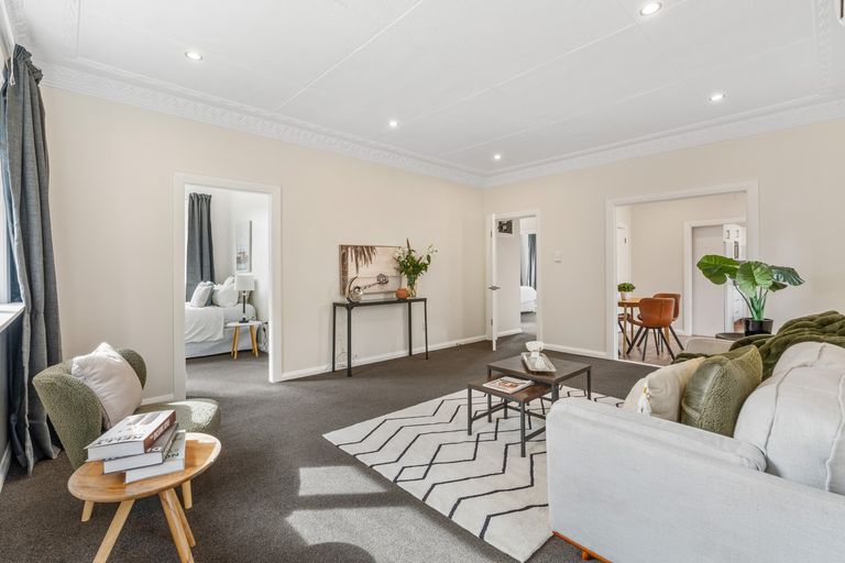 Photo of property in 10 Melrose Street, Roslyn, Dunedin, 9010