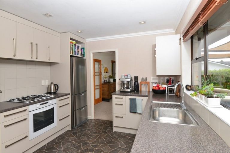 Photo of property in 22 Charles Crescent, Beerescourt, Hamilton, 3200