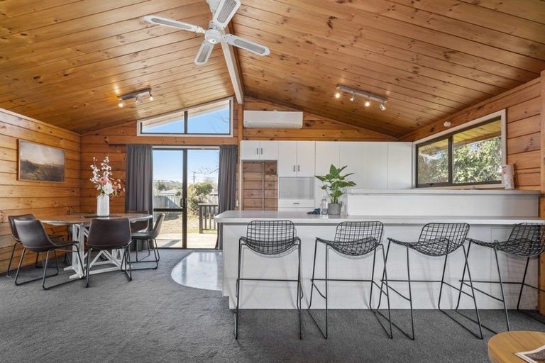 Photo of property in 5 Tuara Place, Rotorua, 3010