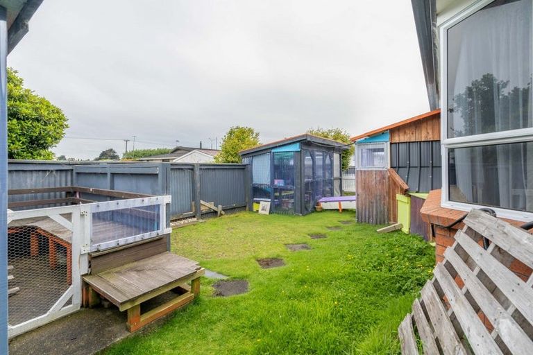 Photo of property in 784 Queens Drive, Waikiwi, Invercargill, 9810