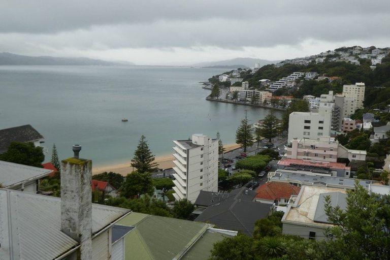 Photo of property in 4 Oriental Terrace, Oriental Bay, Wellington, 6011