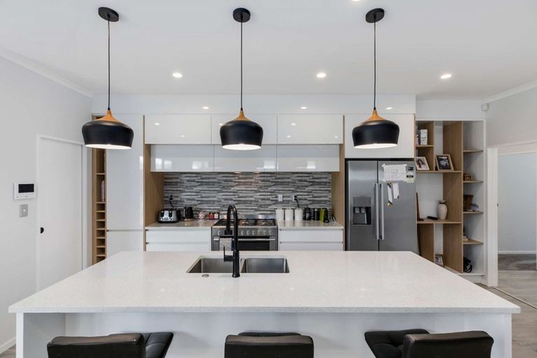 Photo of property in 95 Nobilo Road, Kumeu, 0810