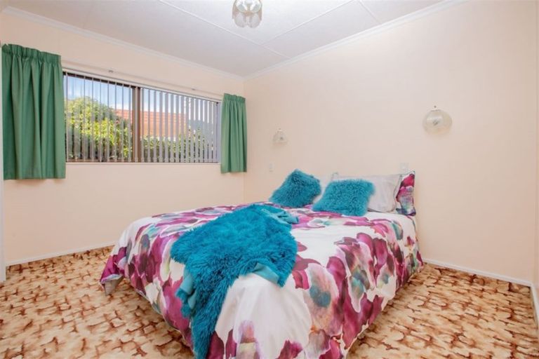 Photo of property in 12 Giblin Street, Richmond, 7020