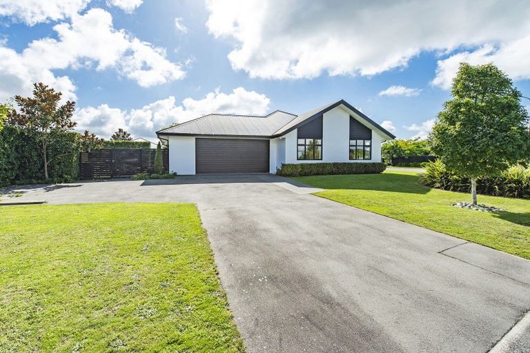 Photo of property in 1 Leonie Lane, West Melton, 7618