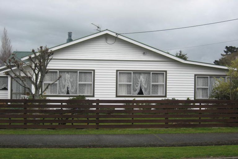 Photo of property in 15 Brooklyn Road, Carterton, 5713