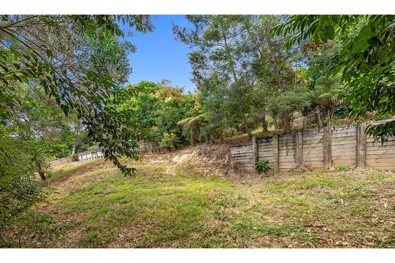 Photo of property in 3/796 Beach Road, Browns Bay, Auckland, 0630