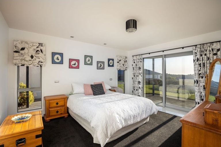 Photo of property in 6 Sunset Street, Bell Block, New Plymouth, 4312