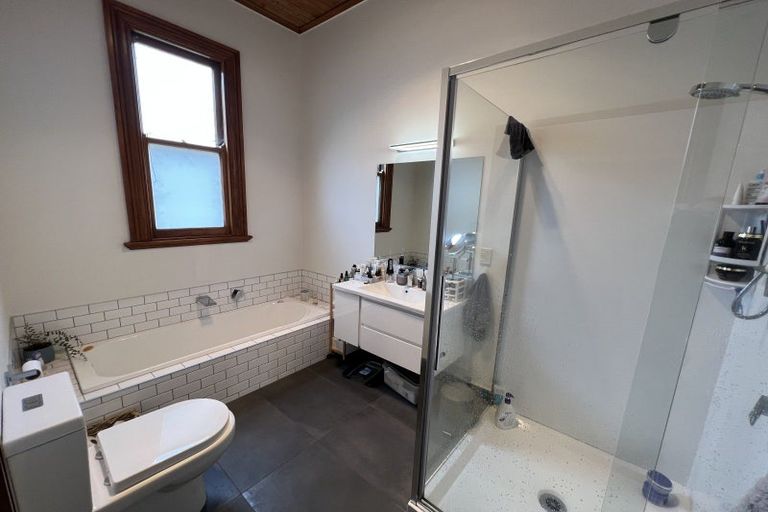 Photo of property in 36 Ranfurly Street, Hokowhitu, Palmerston North, 4410