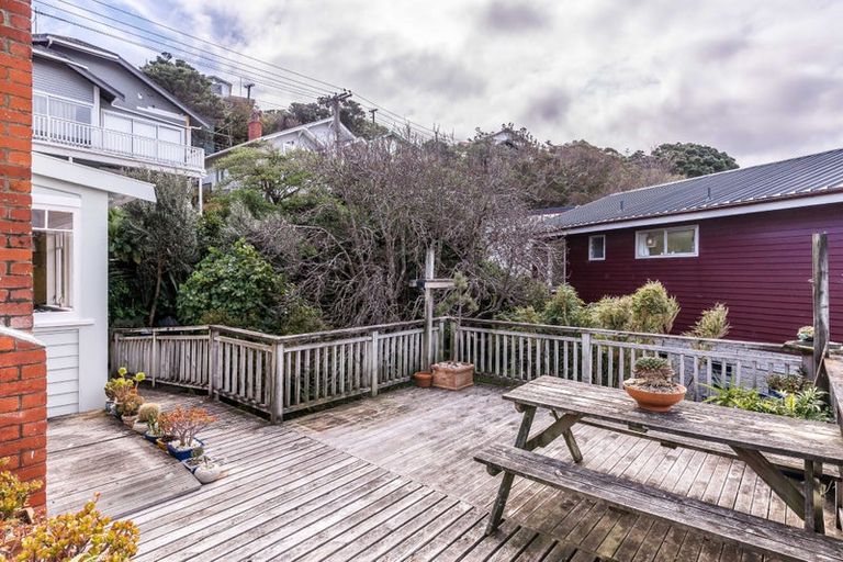 Photo of property in 20 Milne Terrace, Island Bay, Wellington, 6023