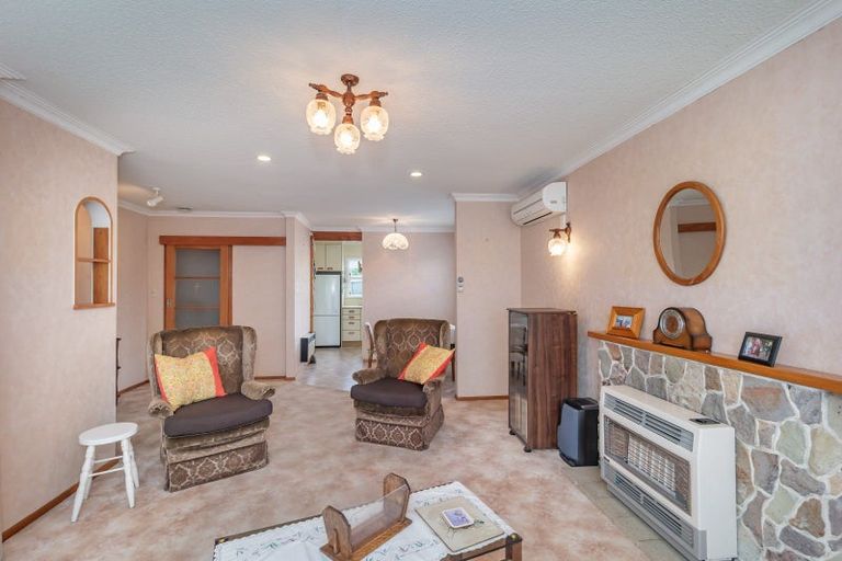 Photo of property in 6 Grey Street, Levin, 5510