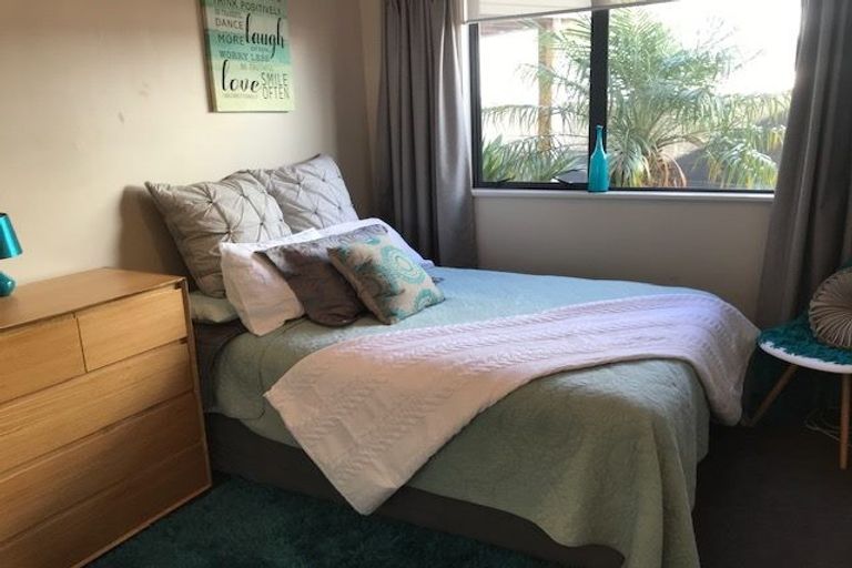 Photo of property in 1/9 Maxwells Road, Otumoetai, Tauranga, 3110