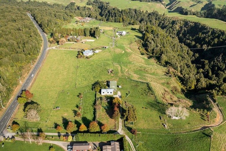 Photo of property in 1528a Pyes Pa Road, Oropi, Tauranga, 3173