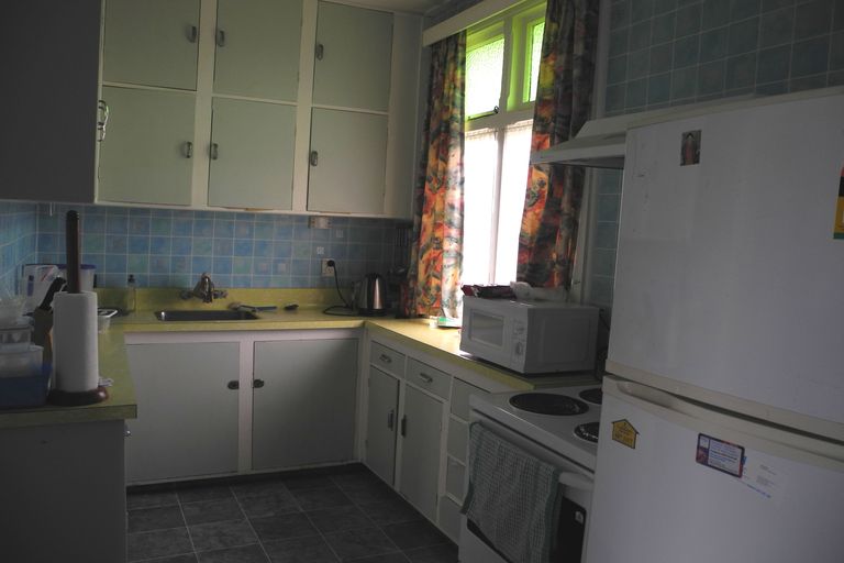 Photo of property in 202 Queen Street, Waimate, 7924