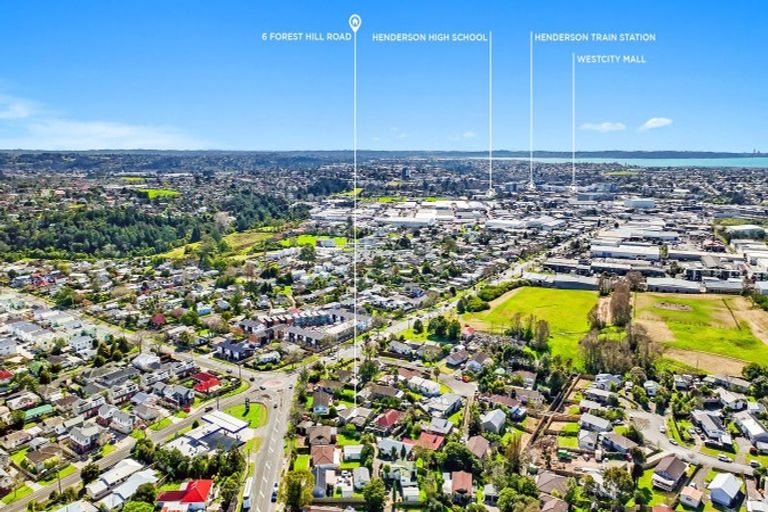 Photo of property in 6 Forest Hill Road, Henderson, Auckland, 0612