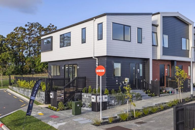 Photo of property in 28a Balthazar Road, Kumeu, 0810