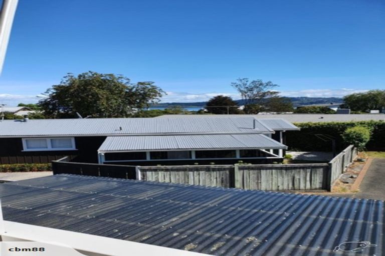 Photo of property in 70 Rainbow Drive, Rainbow Point, Taupo, 3330