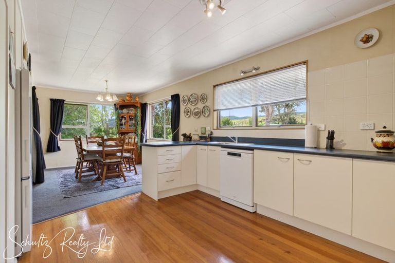 Photo of property in 218 State Highway 12, Brynderwyn, Maungaturoto, 0587